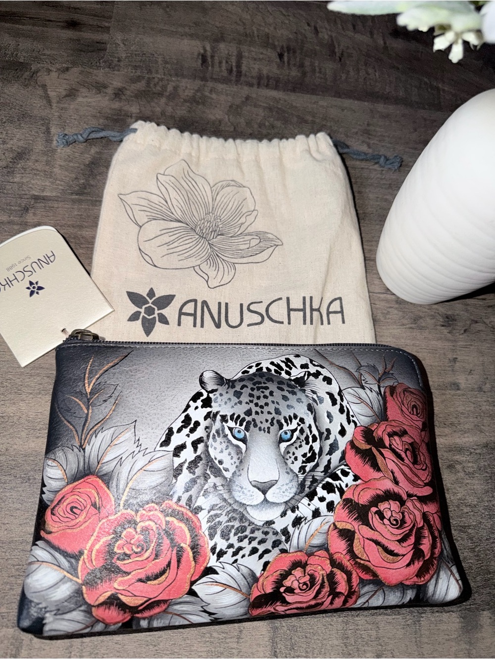 NWT Anuschka gray with black Leopard & Red Rose Artwork